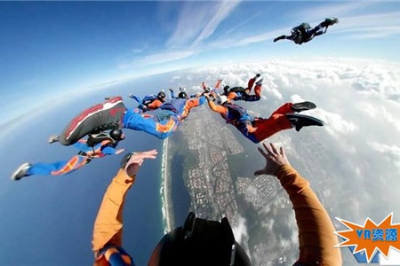 里约高空集体跳伞VR视频下载 111MB 极限刺激类