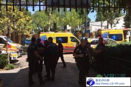西班牙主题公园VR过山车相撞，致33人受伤